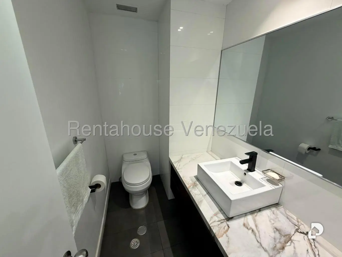 Apartamento en Los Naranjos de las Mercedes, Caracas