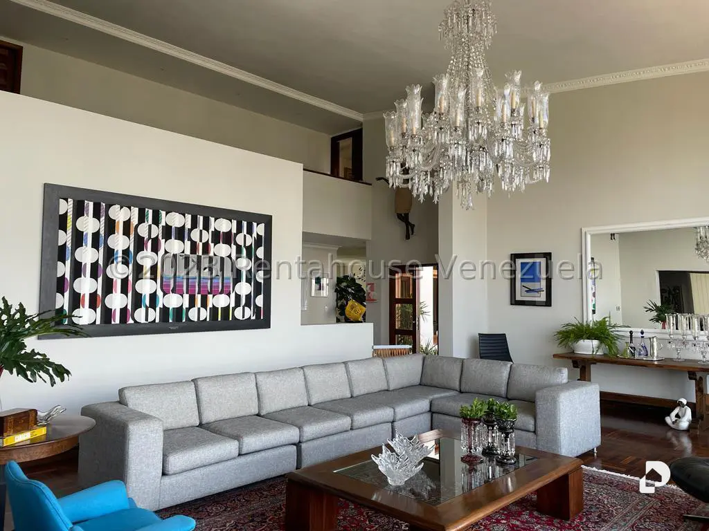 Apartamento en Altamira, Caracas – 5