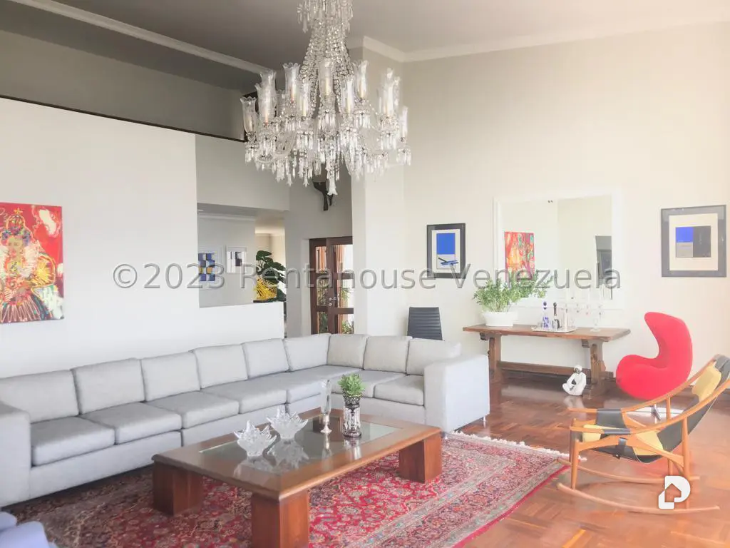 Apartamento en Altamira, Caracas – 4