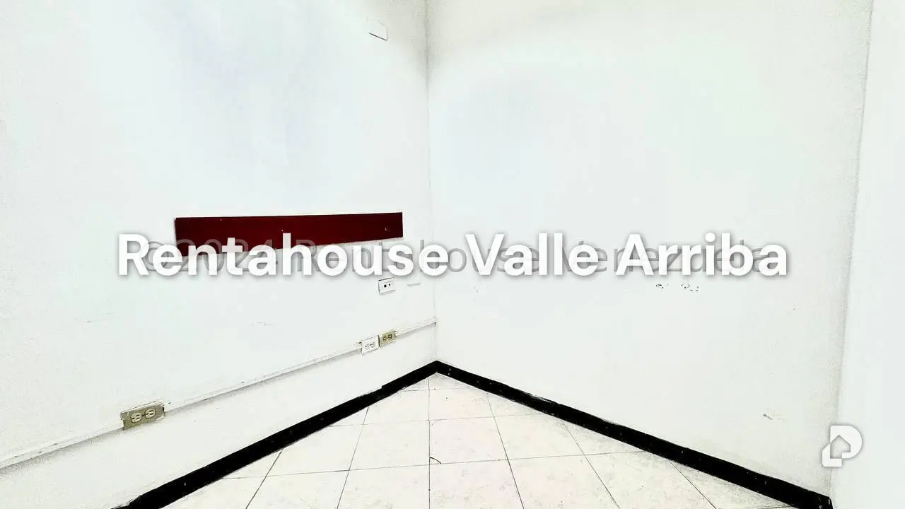 Local comercial en Bello Monte, Caracas – 11