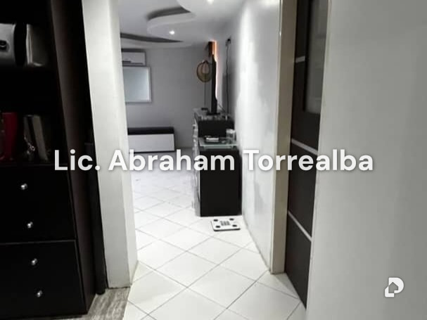 Apartamento en Urb El Encantado, Caracas – 11