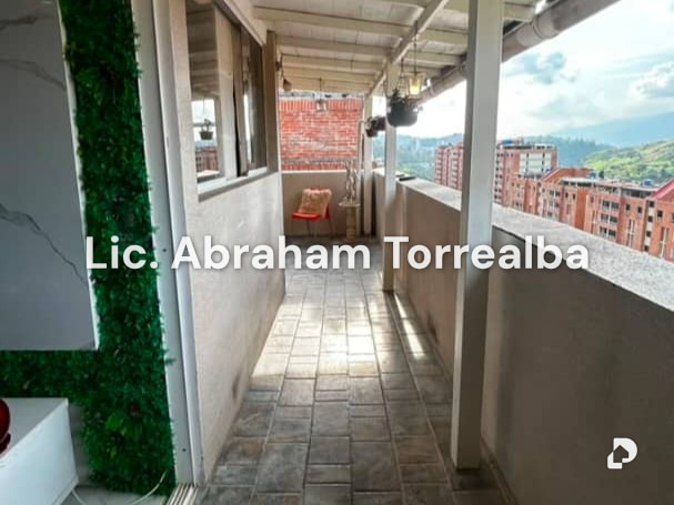 Apartamento en Urb El Encantado, Caracas – 2