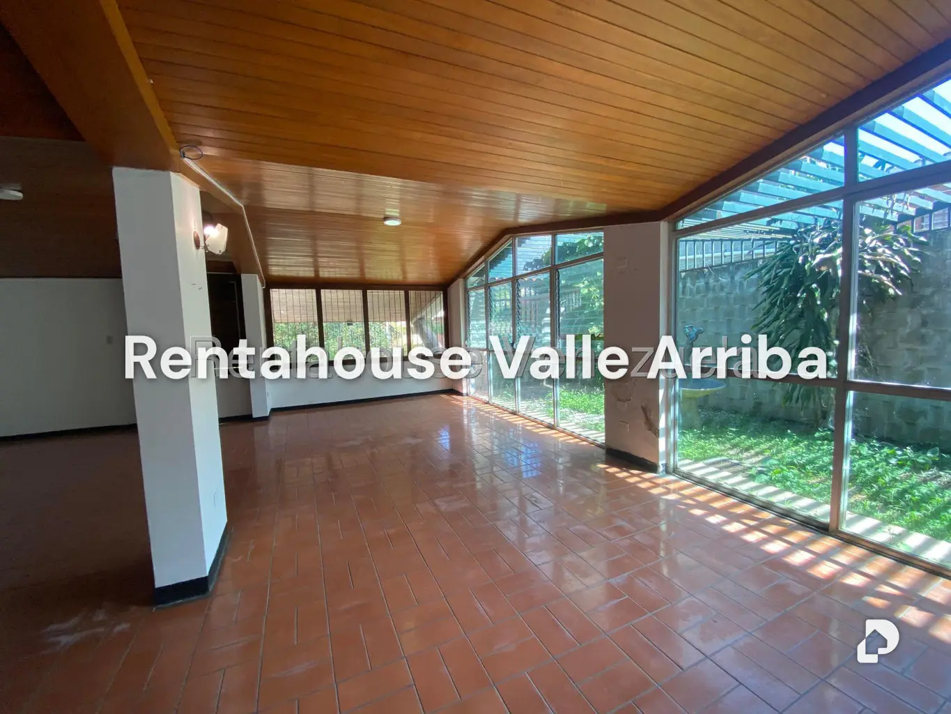 House in Prados del Este, Caracas – 22