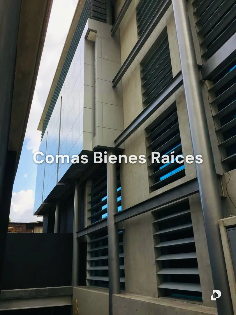 Building in La Castellana, Caracas – 5