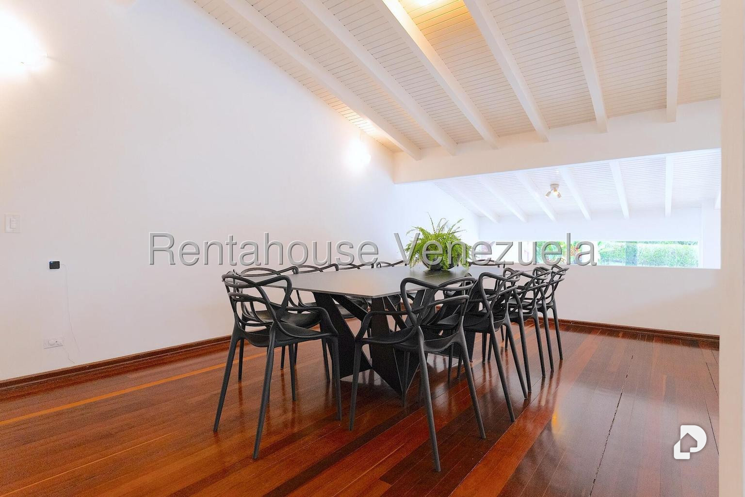 Casa en La Lagunita Country Club, Caracas – 25
