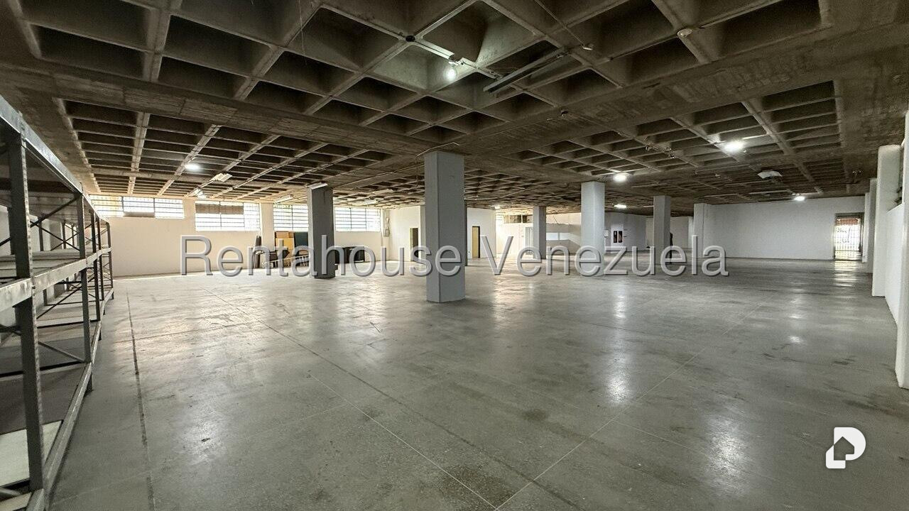 Edificio en Los Ruices Sur, Caracas