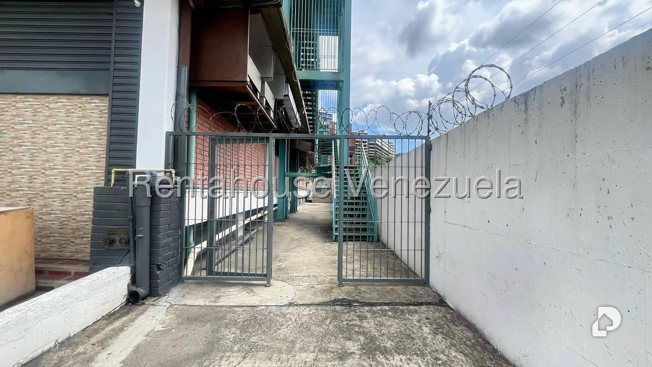 Edificio en Los Ruices Sur, Caracas