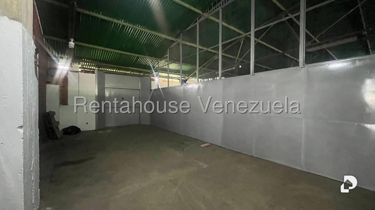 Edificio en Los Ruices Sur, Caracas
