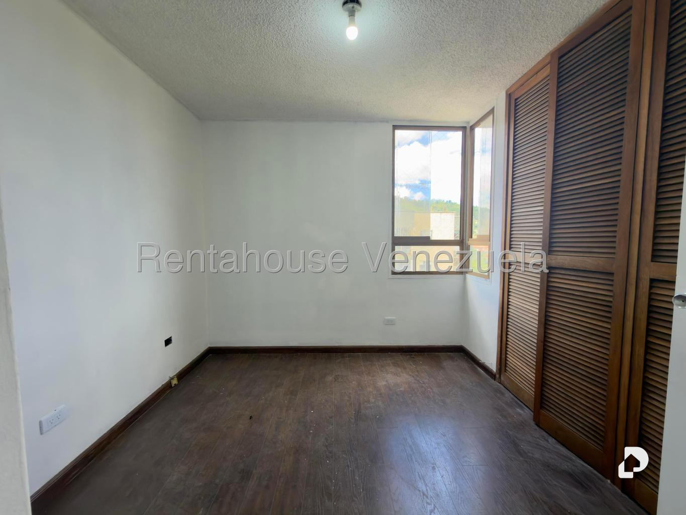 Apartamento en La Boyera, Caracas – 12