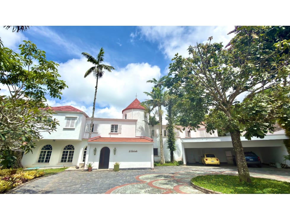 Casa en La Lagunita, Caracas - 1