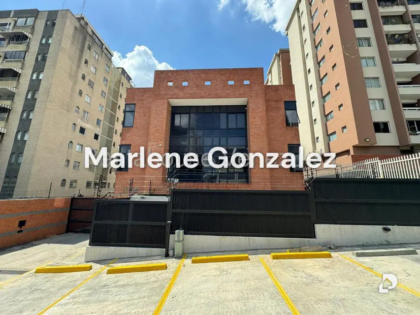 Edificio en Los Dos Caminos, Caracas – 2