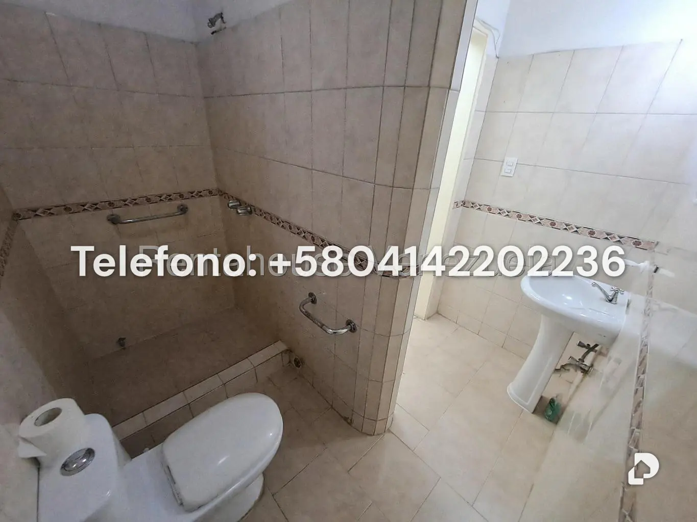 Apartamento en Los Palos Grandes, Caracas – 18