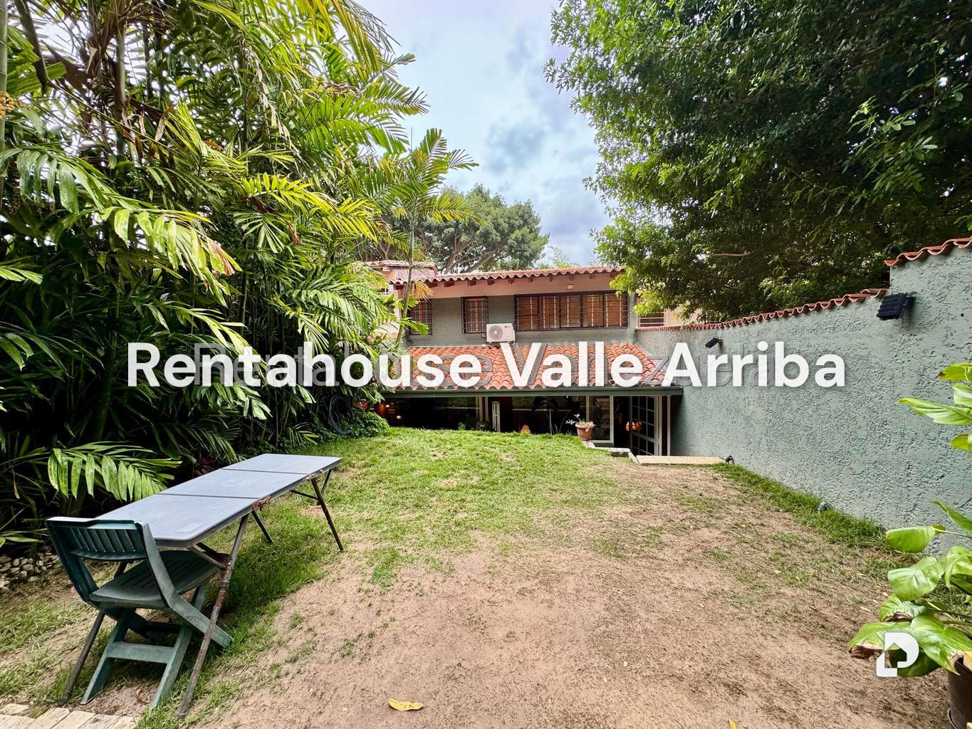 Casa en Alto Prado, Caracas – 11