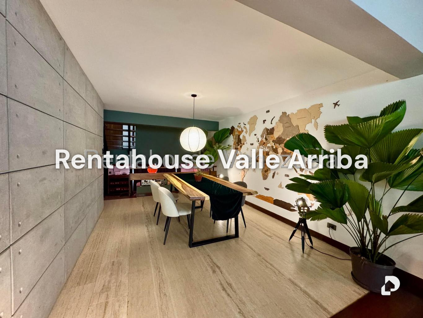 Casa en Alto Prado, Caracas – 16