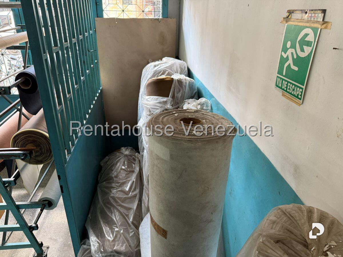 Local comercial en Catia, Caracas – 20