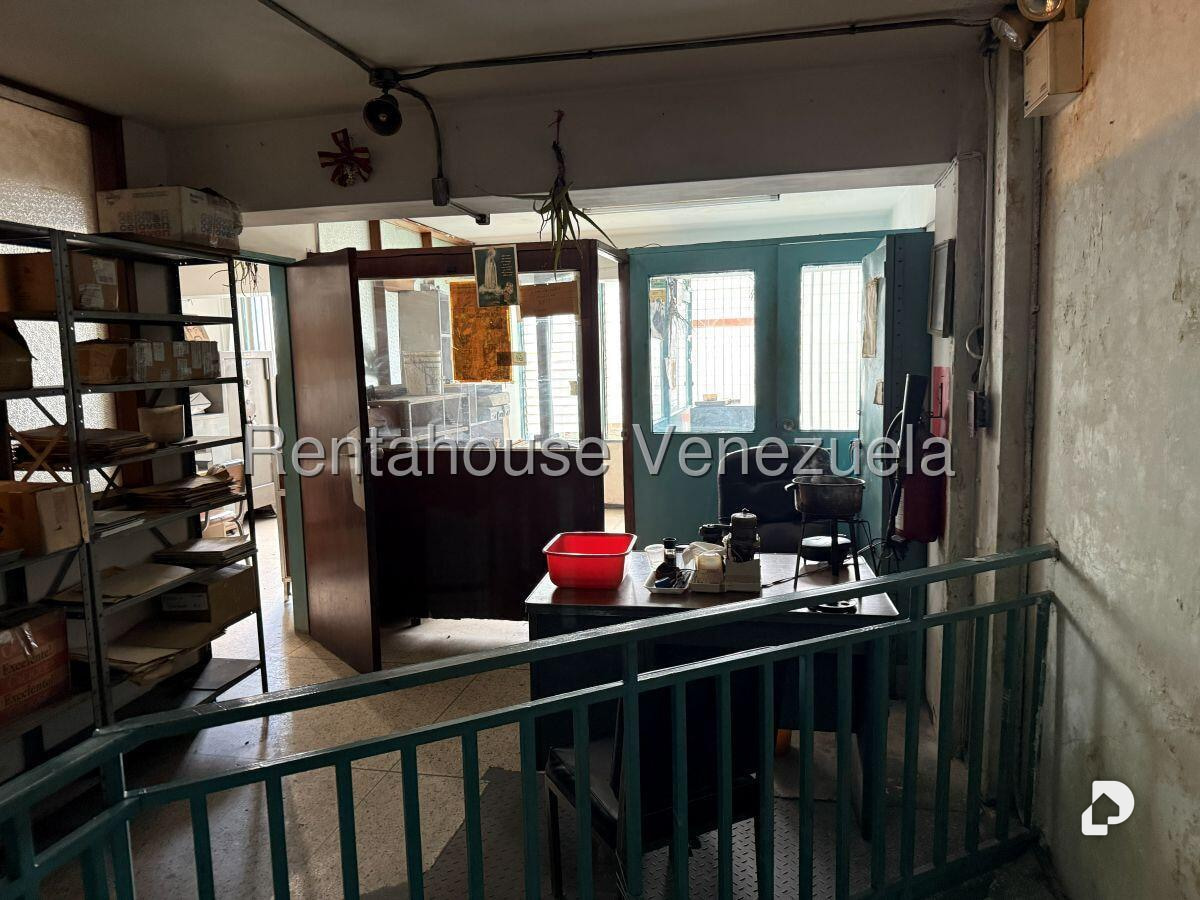 Local comercial en Catia, Caracas – 21