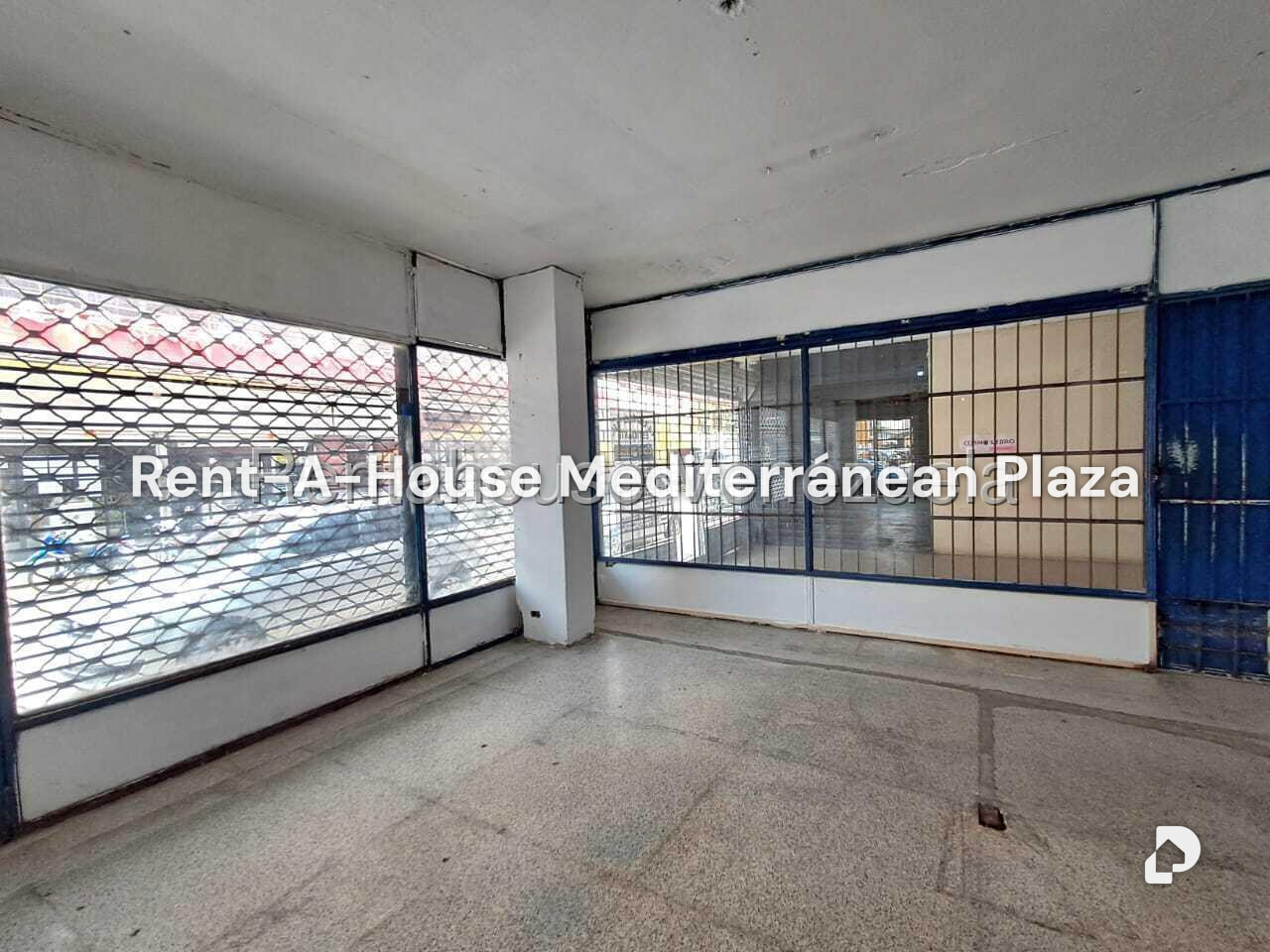 Commercial space in Parroquia San Blas, Valencia – 12