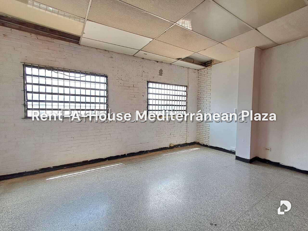 Commercial space in Parroquia San Blas, Valencia – 23