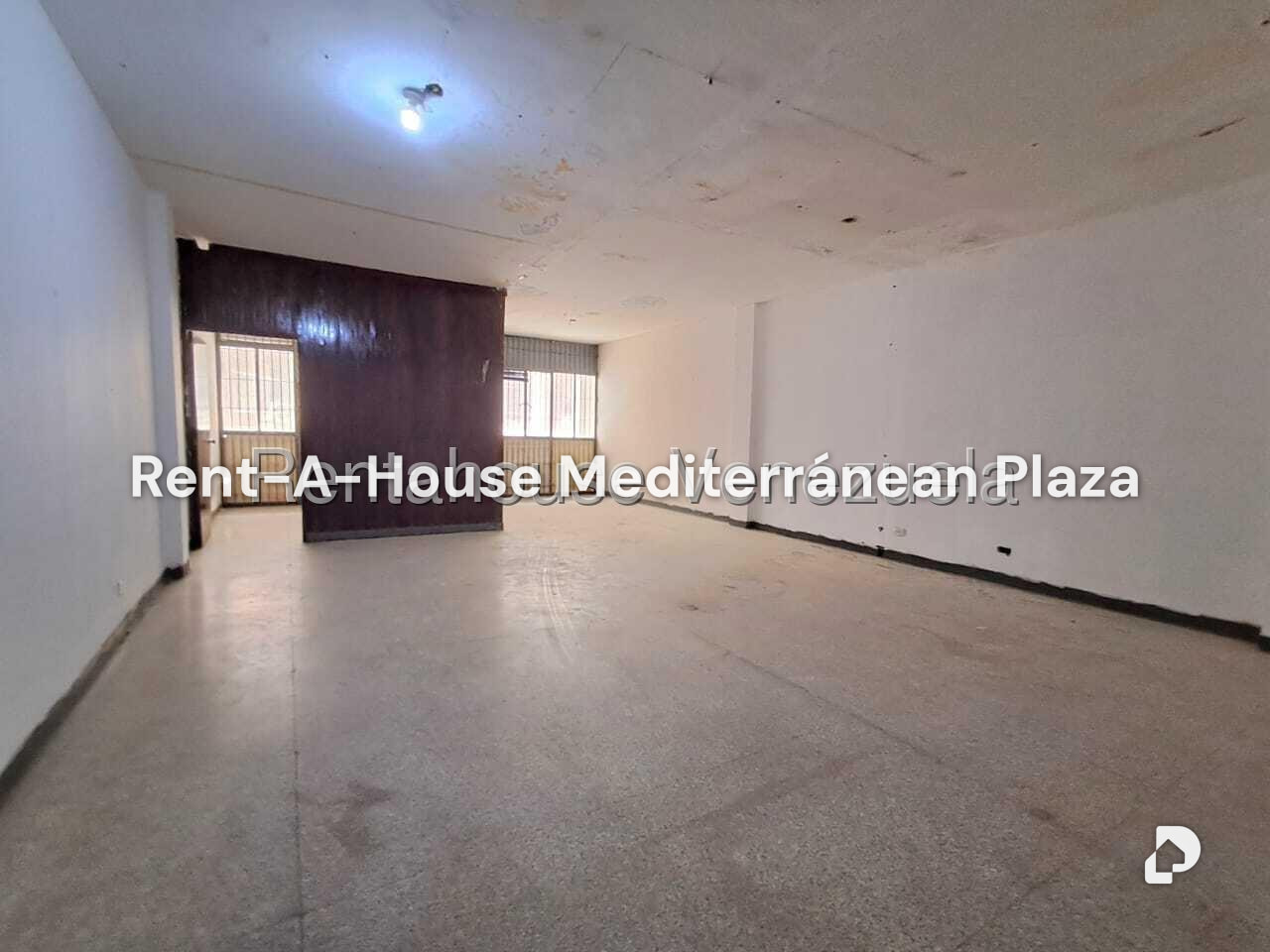 Commercial space in Parroquia San Blas, Valencia – 20