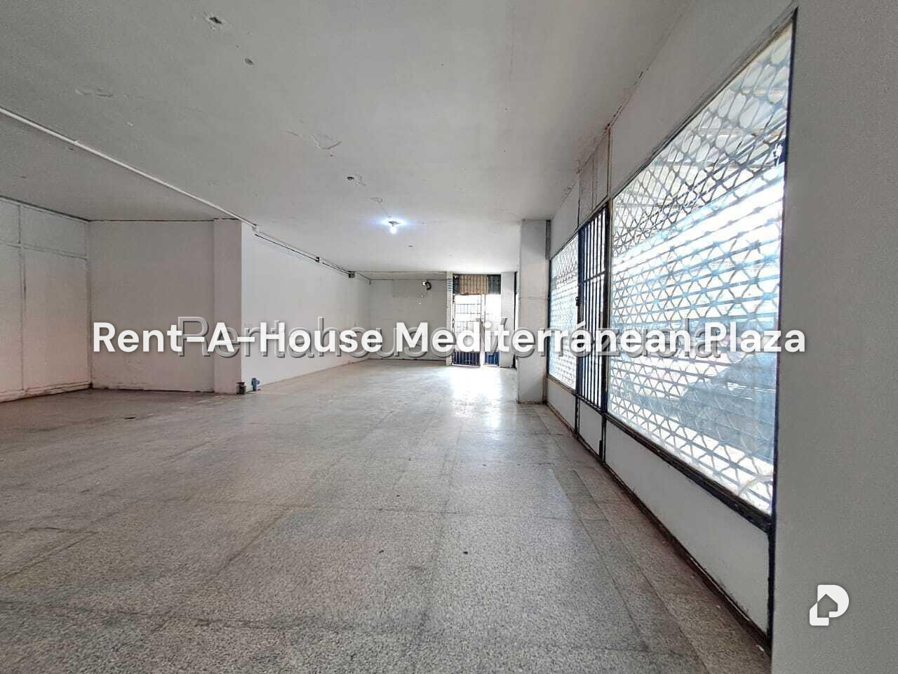 Commercial space in Parroquia San Blas, Valencia – 4