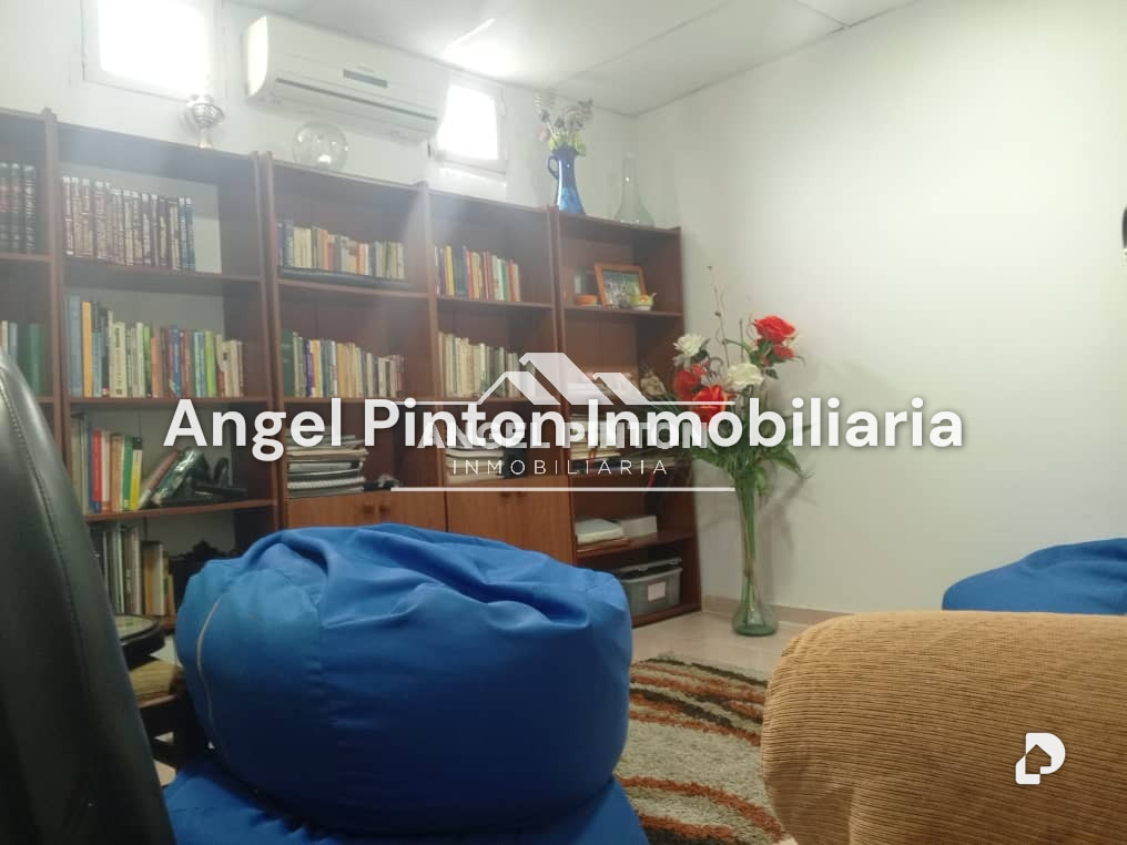 Oficina en Carrera 24, Barquisimeto – 1