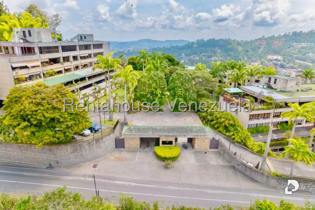 Apartamento en Alto Hatillo, Caracas – 2