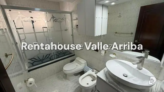 Apartamento en Terrazas del Ávila, Caracas – 11