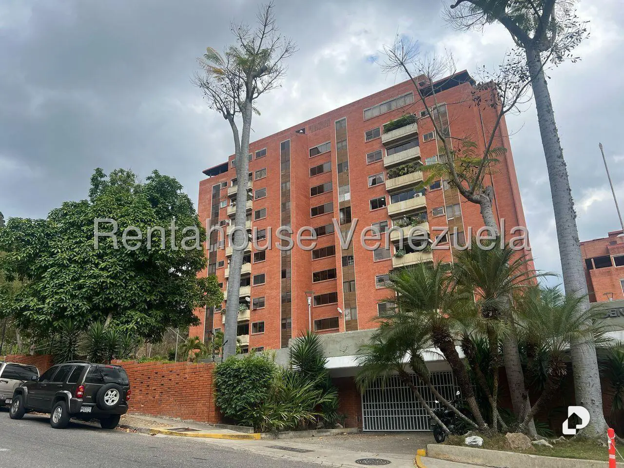 Apartamento en Las Esmeraldas, Caracas – 1