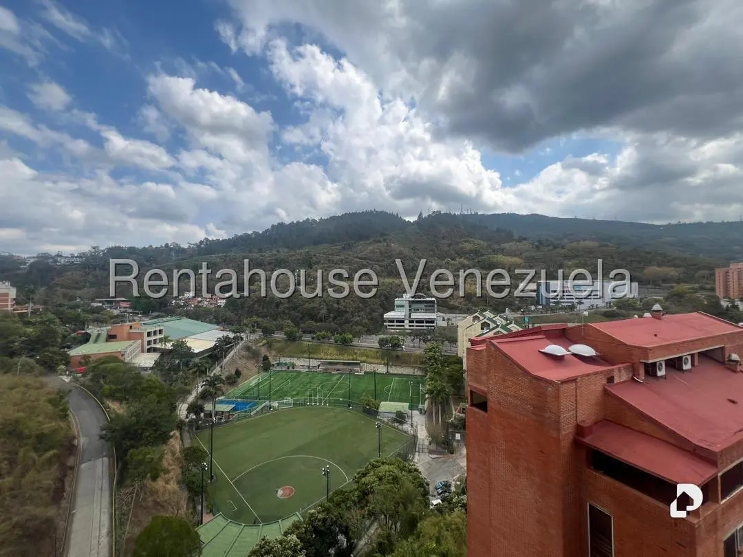 Apartamento en Las Esmeraldas, Caracas – 23