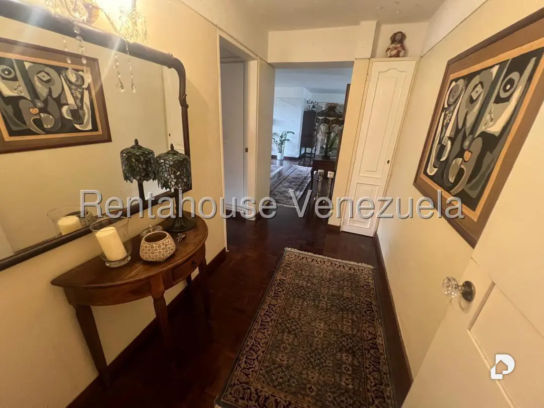 Apartamento en Las Esmeraldas, Caracas – 2