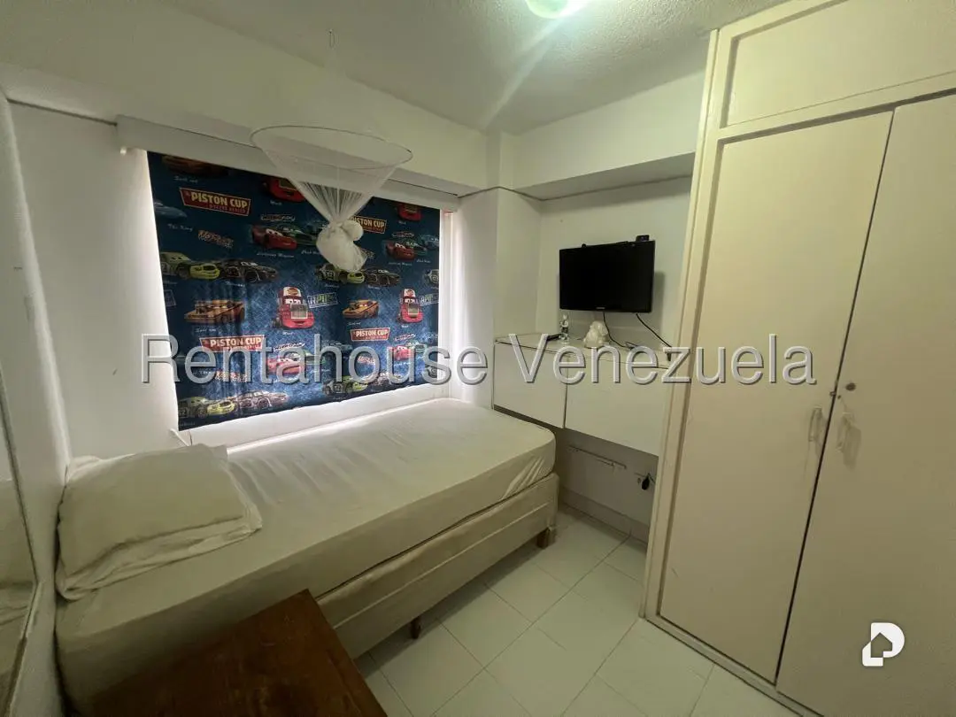 Apartamento en Las Esmeraldas, Caracas – 19