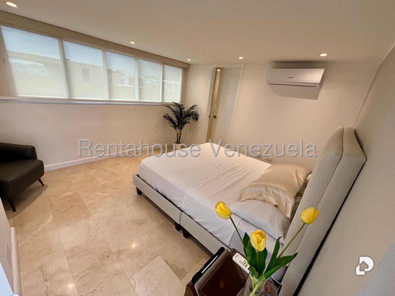 Apartamento en El Rosal, Caracas – 24