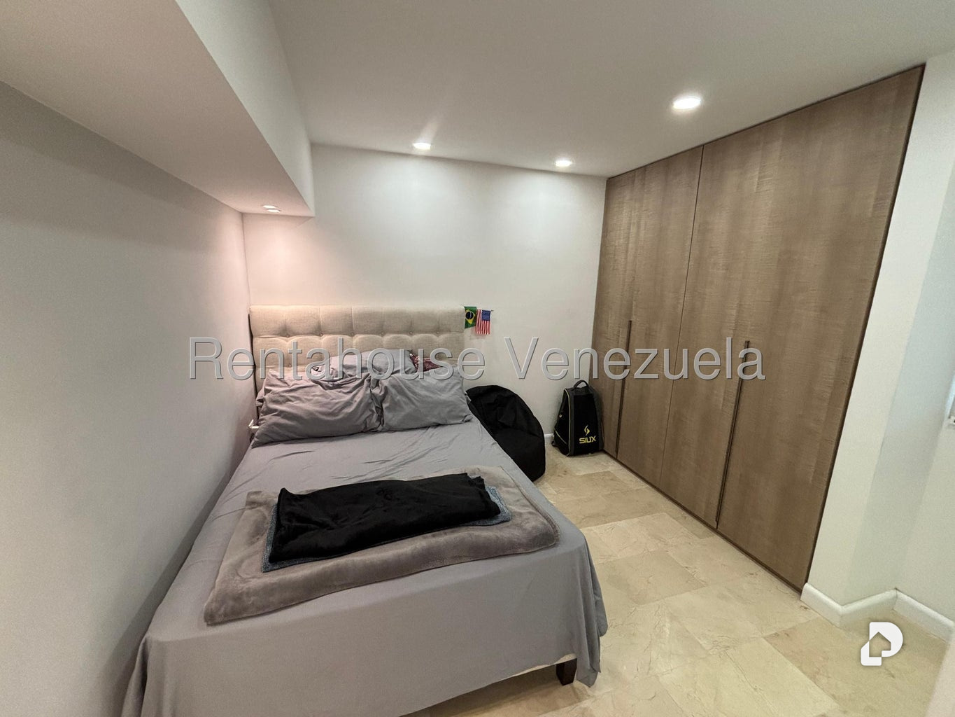 Apartamento en El Rosal, Caracas – 14