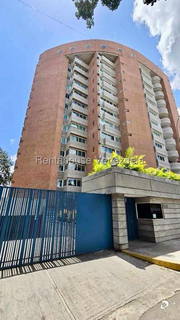 Apartamento en El Rosal, Caracas – 1