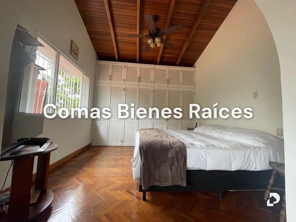 House in Los Palos Grandes, Caracas – 11