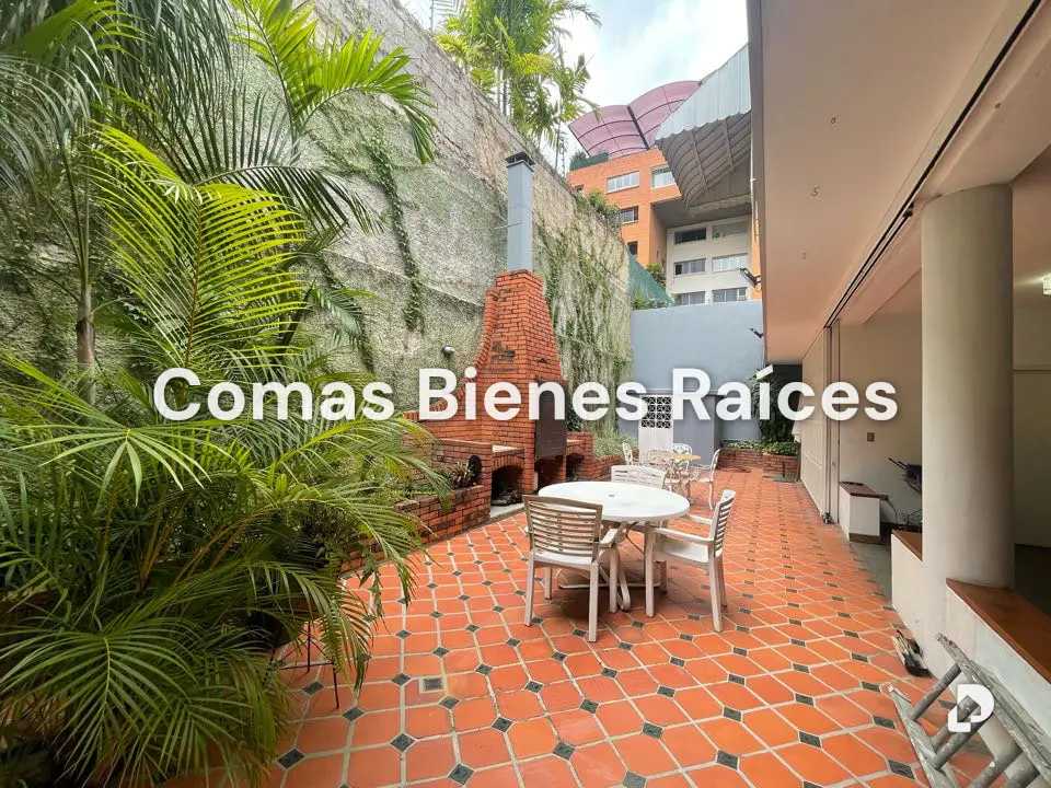 House in Los Palos Grandes, Caracas – 8