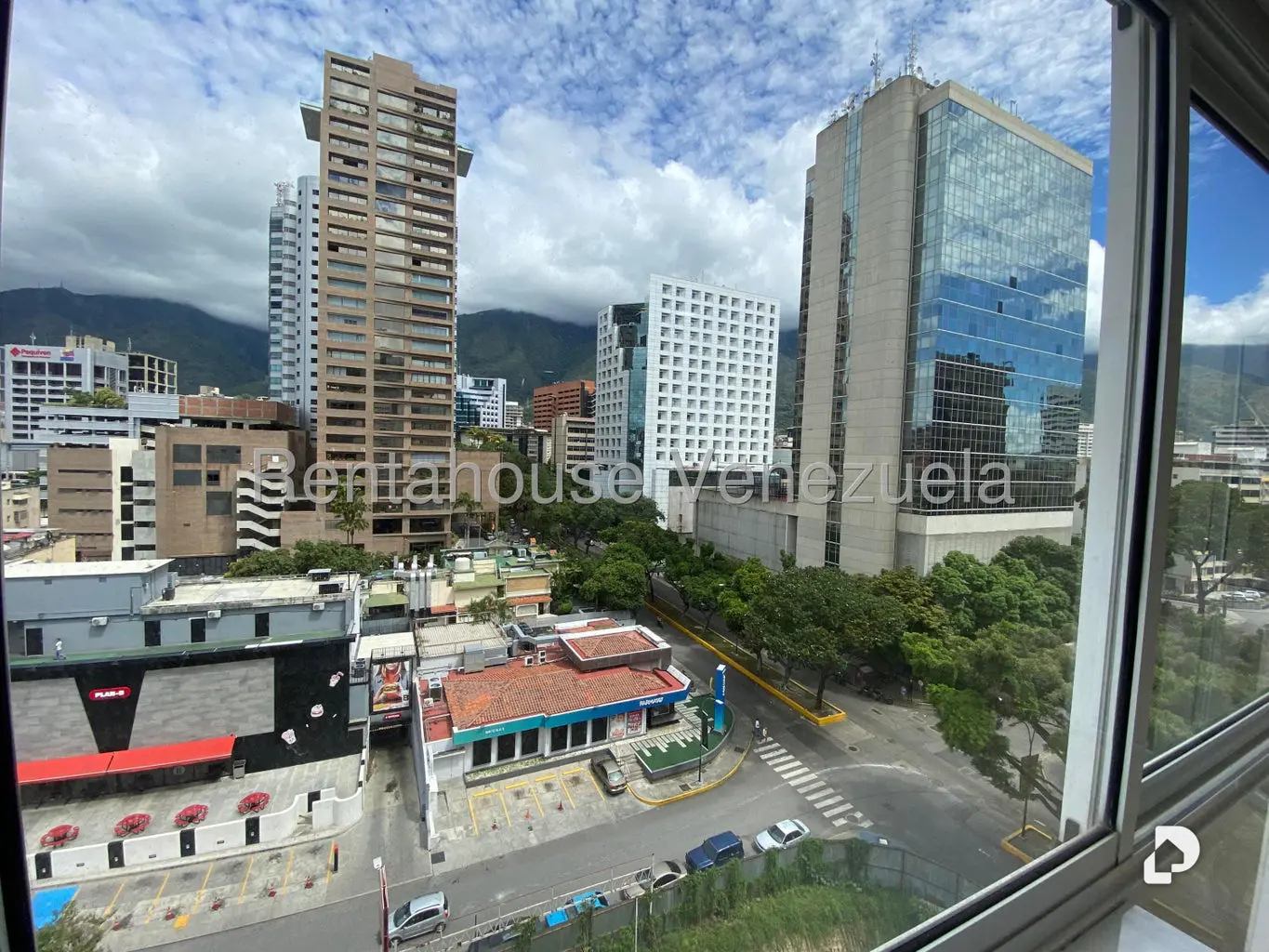 Apartamento en La Castellana, Caracas – 3