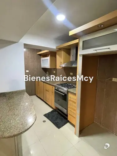 Apartamento en Los Chaguaramos, Maracay – 3