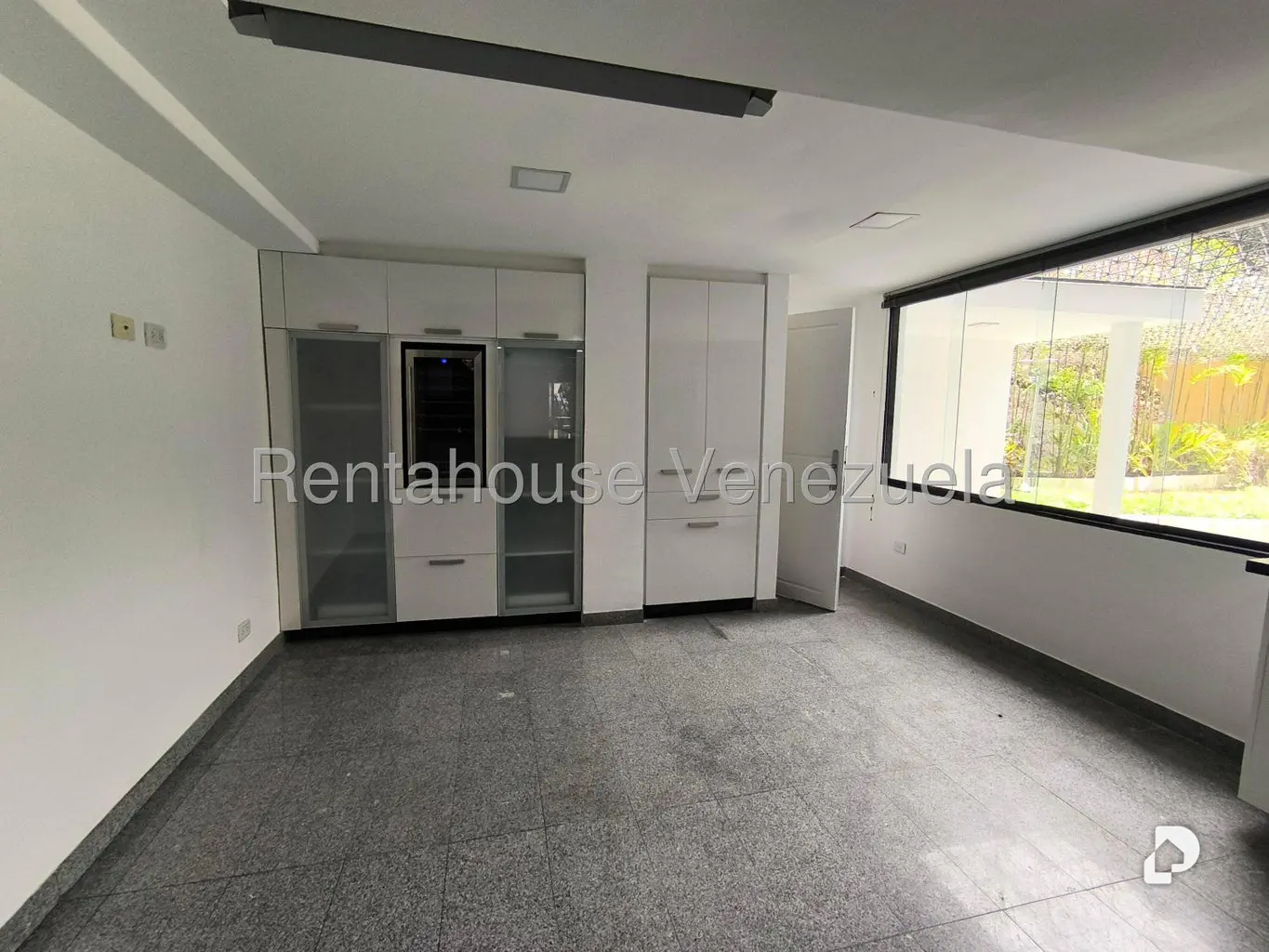 Apartamento en Lomas de La Lagunita, Caracas – 17