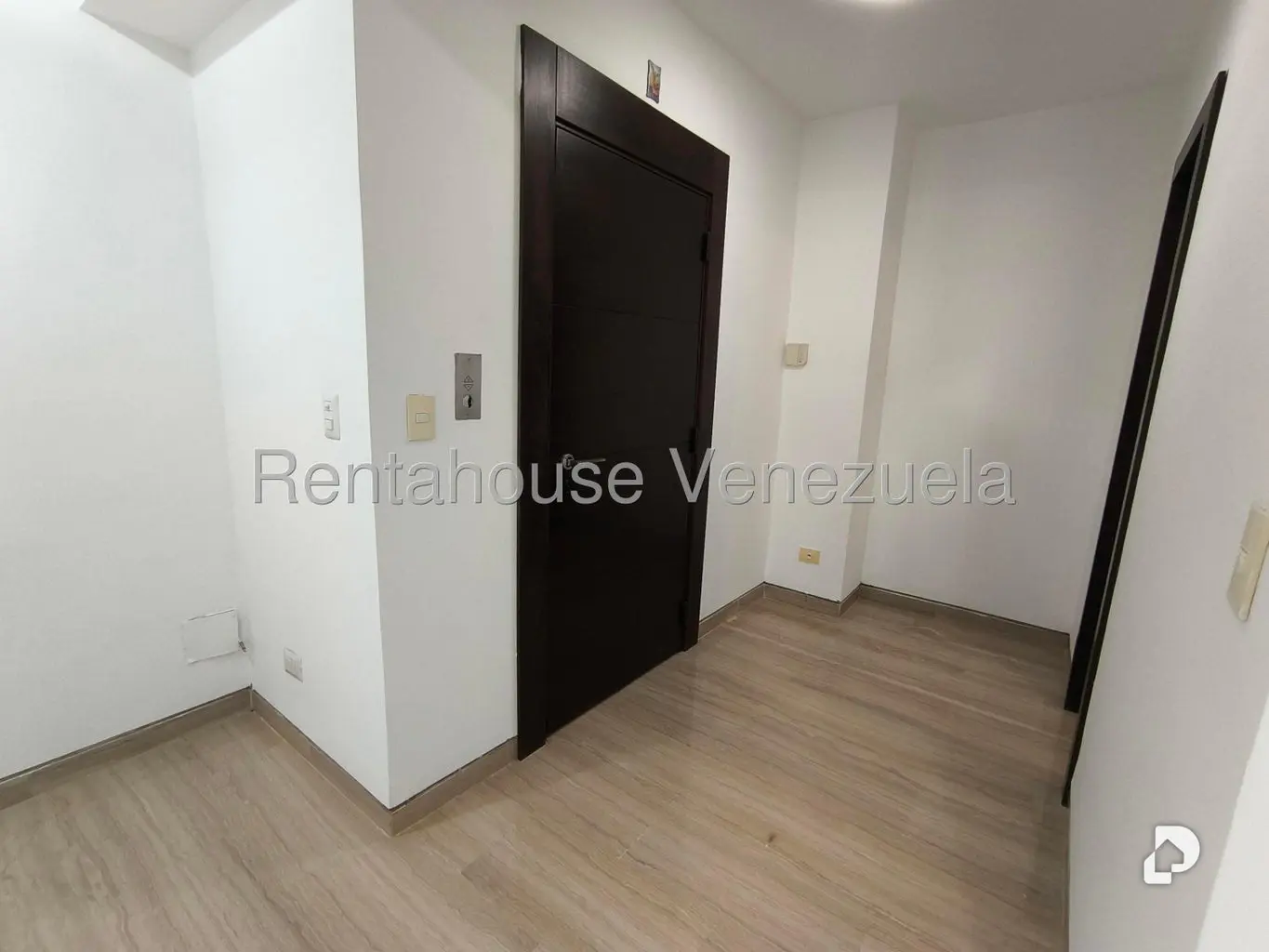 Apartamento en Lomas de La Lagunita, Caracas – 4