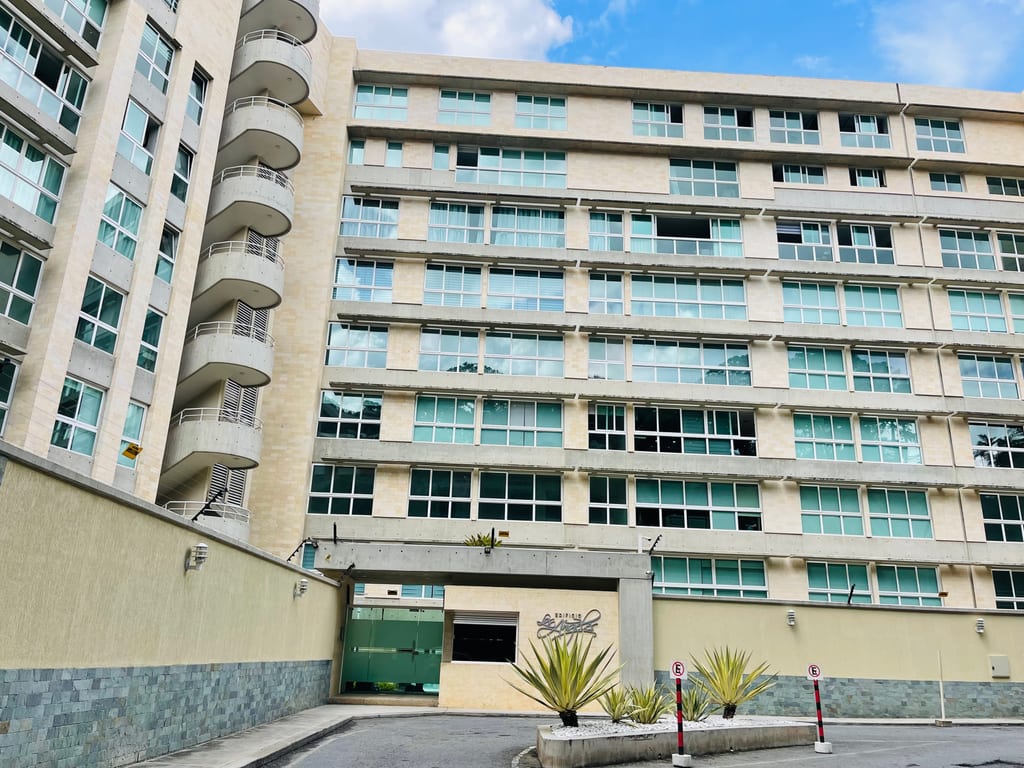 Apartamento en Las Mercedes, Caracas - 1