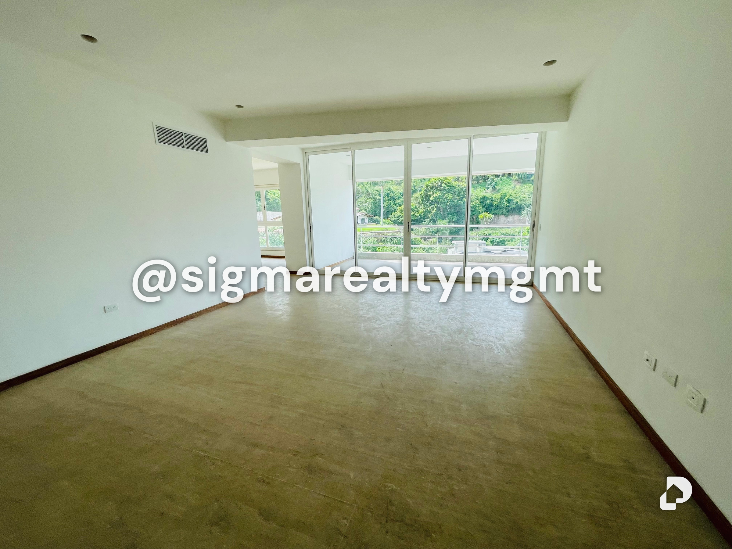 Apartamento en Las Mercedes, Caracas – 12