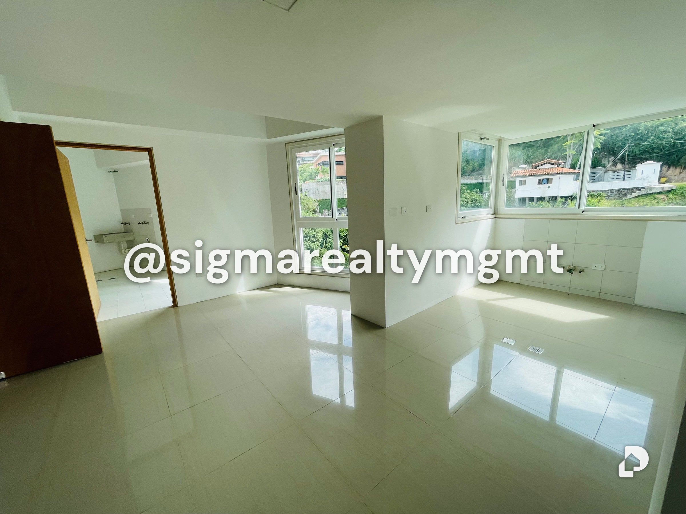 Apartamento en Las Mercedes, Caracas – 11