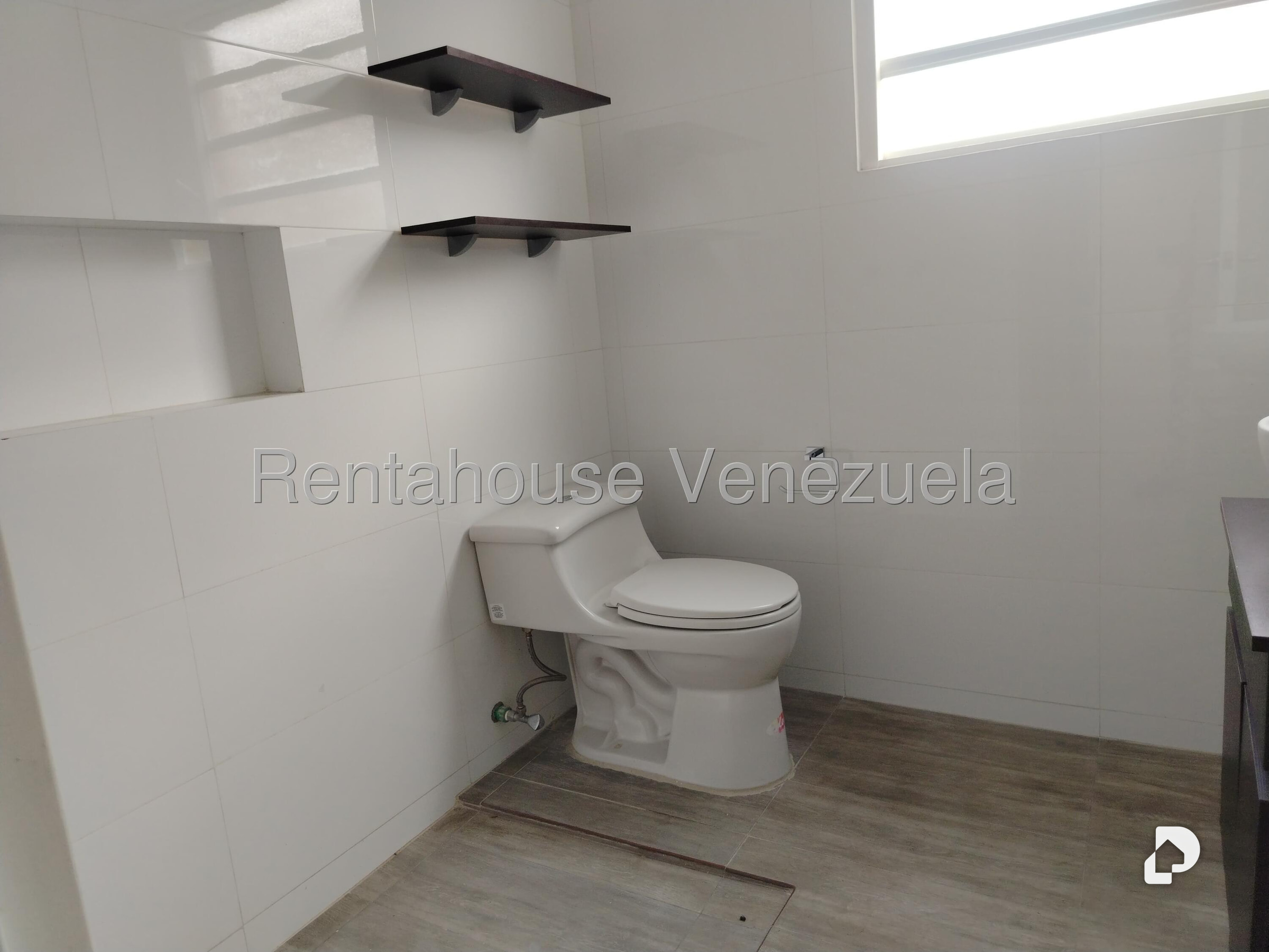 Oficina en Altamira, Caracas – 16
