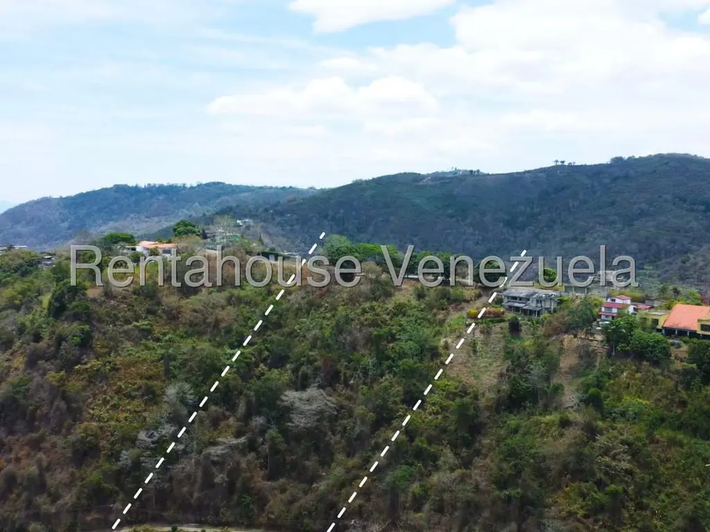 Land in Karimao Country, Caracas - 1