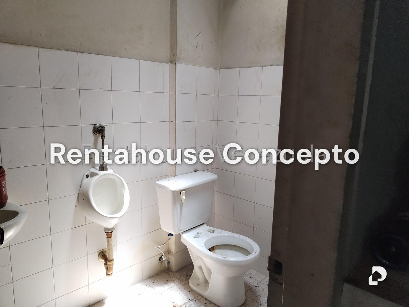 Local comercial en Agua Blanca, Valencia – 8