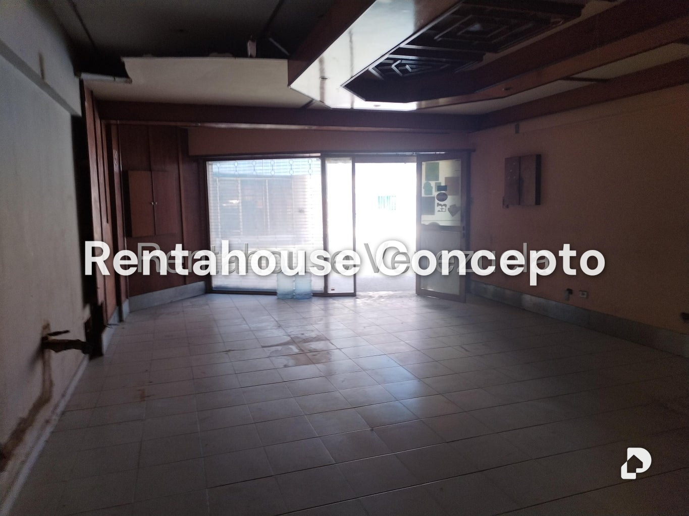 Local comercial en Agua Blanca, Valencia – 7