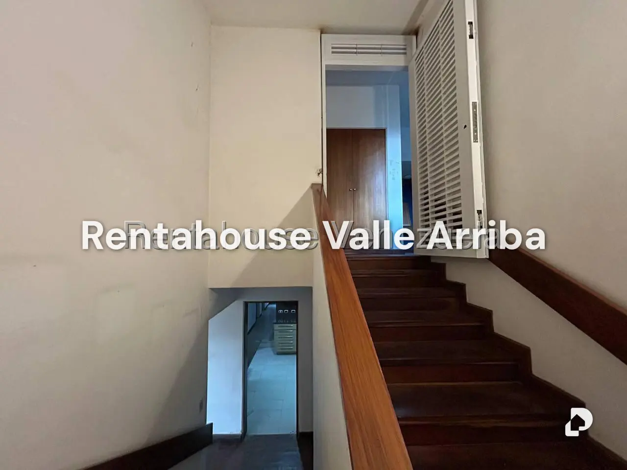 Casa en Valle Arriba, Caracas – 9