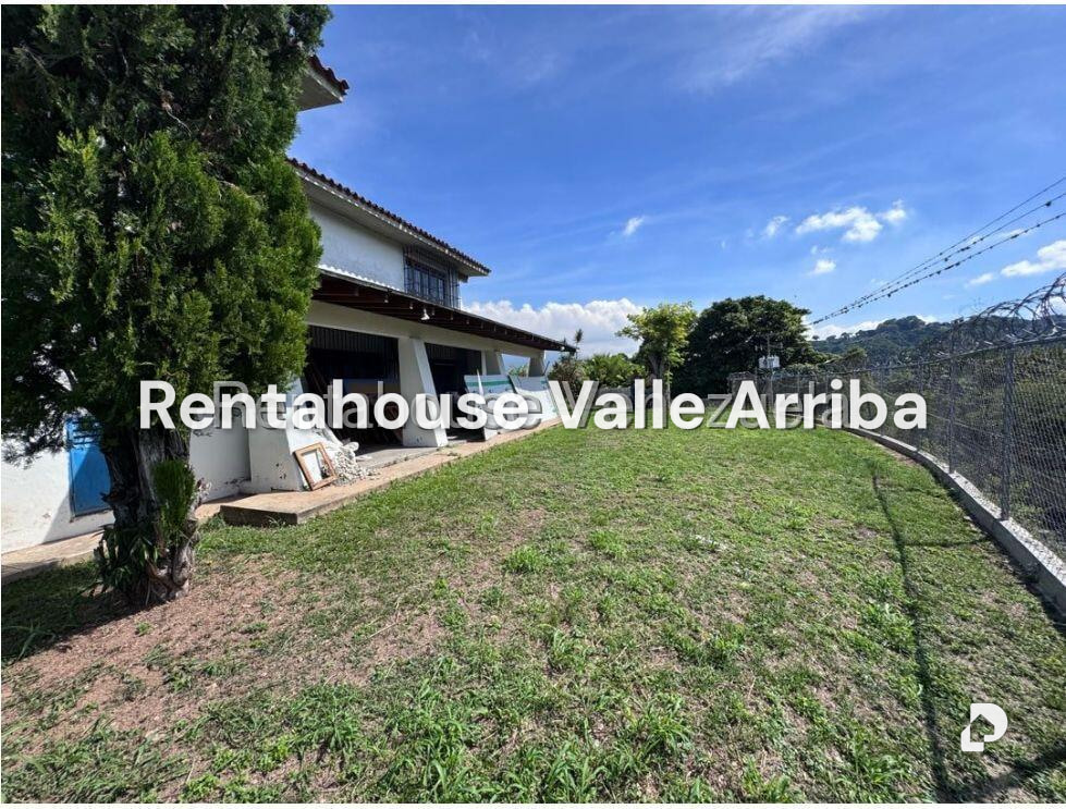 Casa en Valle Arriba, Caracas – 2
