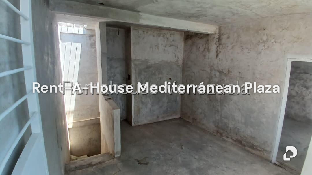Casa en Altamira, San Joaquín – 21